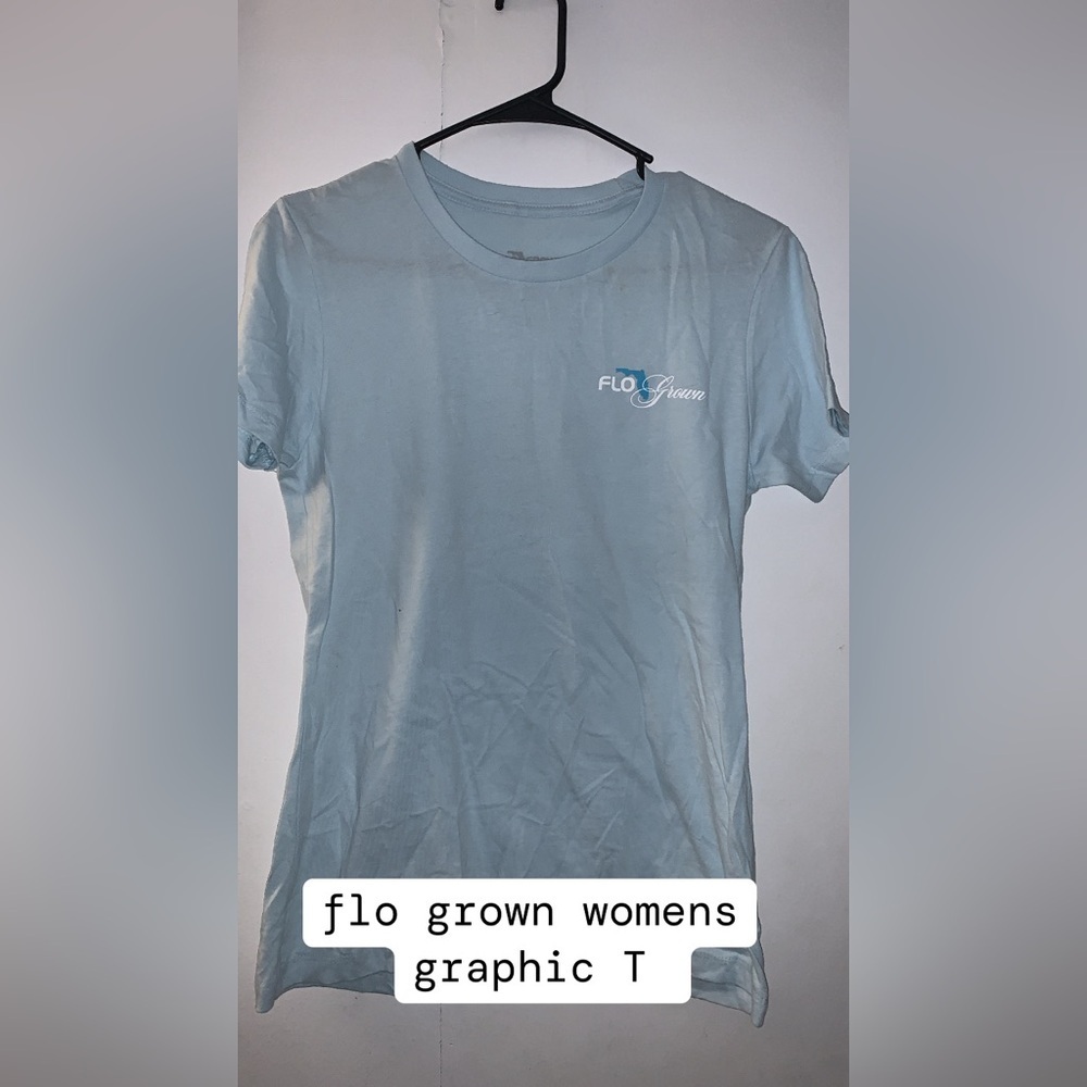 Womens Medium flogrown graphic t